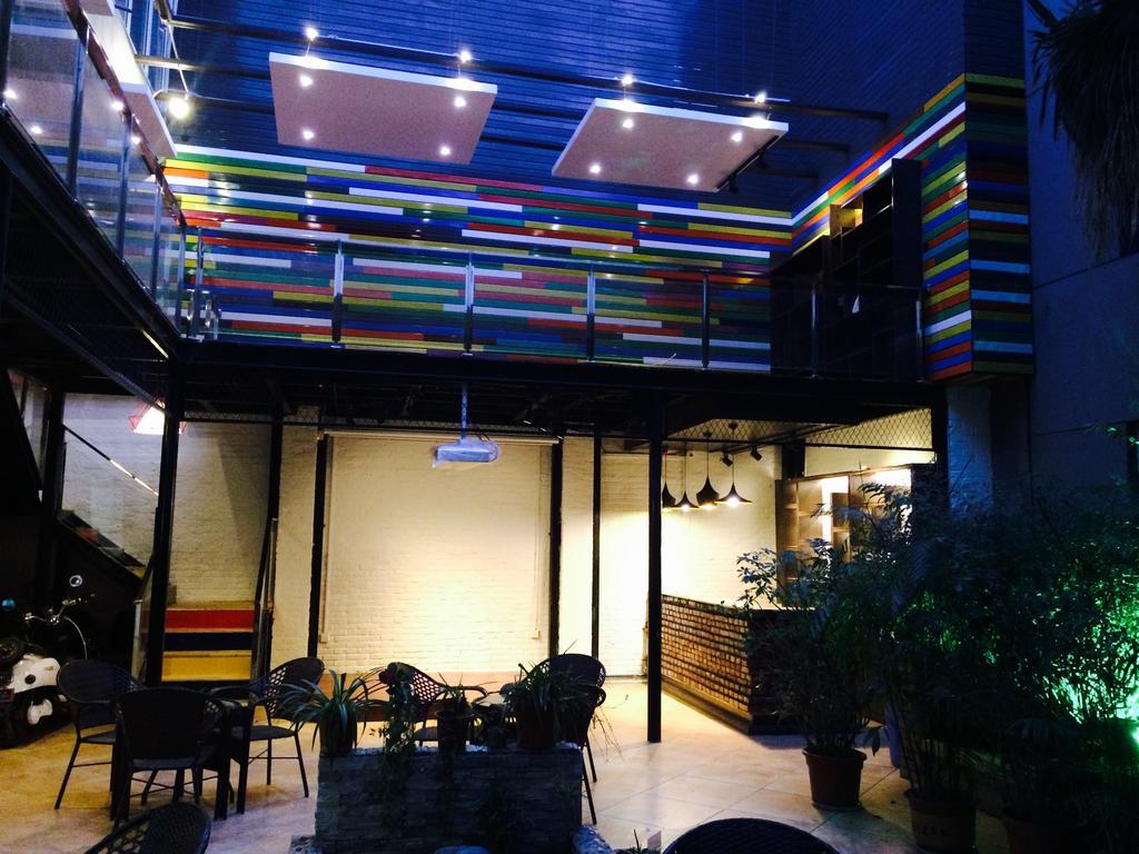 Xi'An Rainbow Youth Hotel Zewnętrze zdjęcie