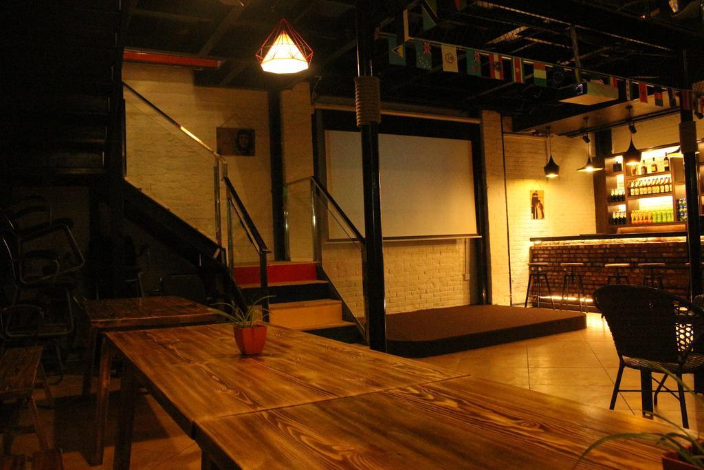 Xi'An Rainbow Youth Hotel Zewnętrze zdjęcie